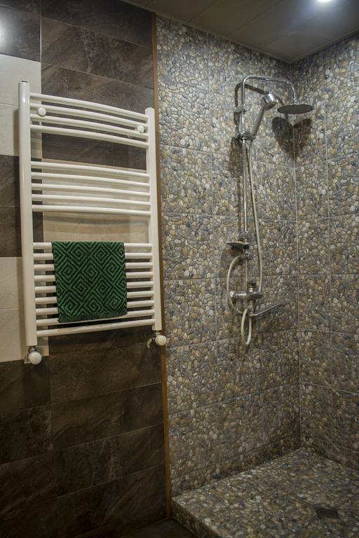 Gng Guest House Telavi Exterior photo