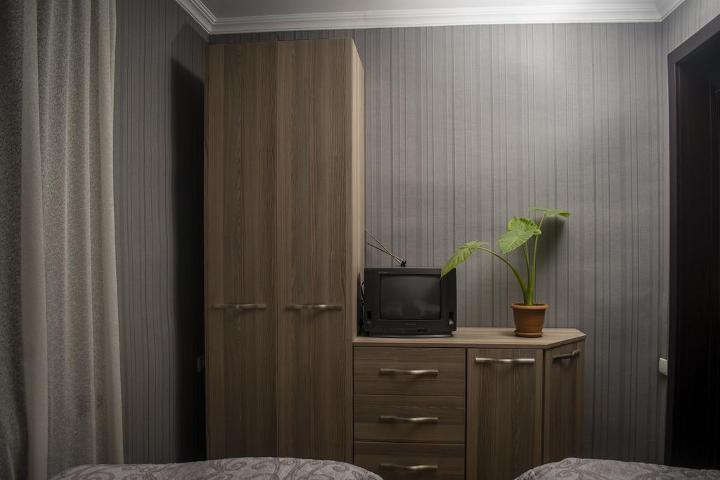 Gng Guest House Telavi Exterior photo